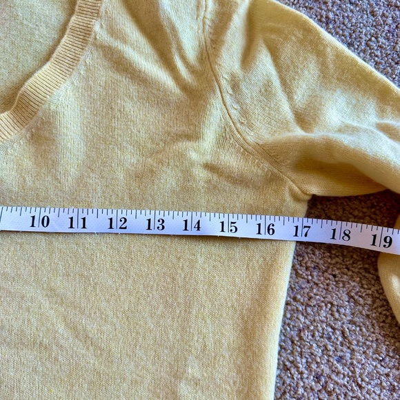 Alex Marie Yellow 100% Cashmere V-Neck Sweater – Women’s Size S - Picture 5 of 8
